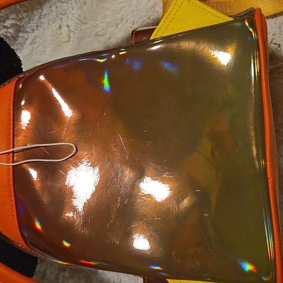 2023 DISNEY PARKS LOUNGEFLY MINNIE MOUSE SEQUIN HALLOWEEN MINI BACKPACK Used - Picture 6 of 8